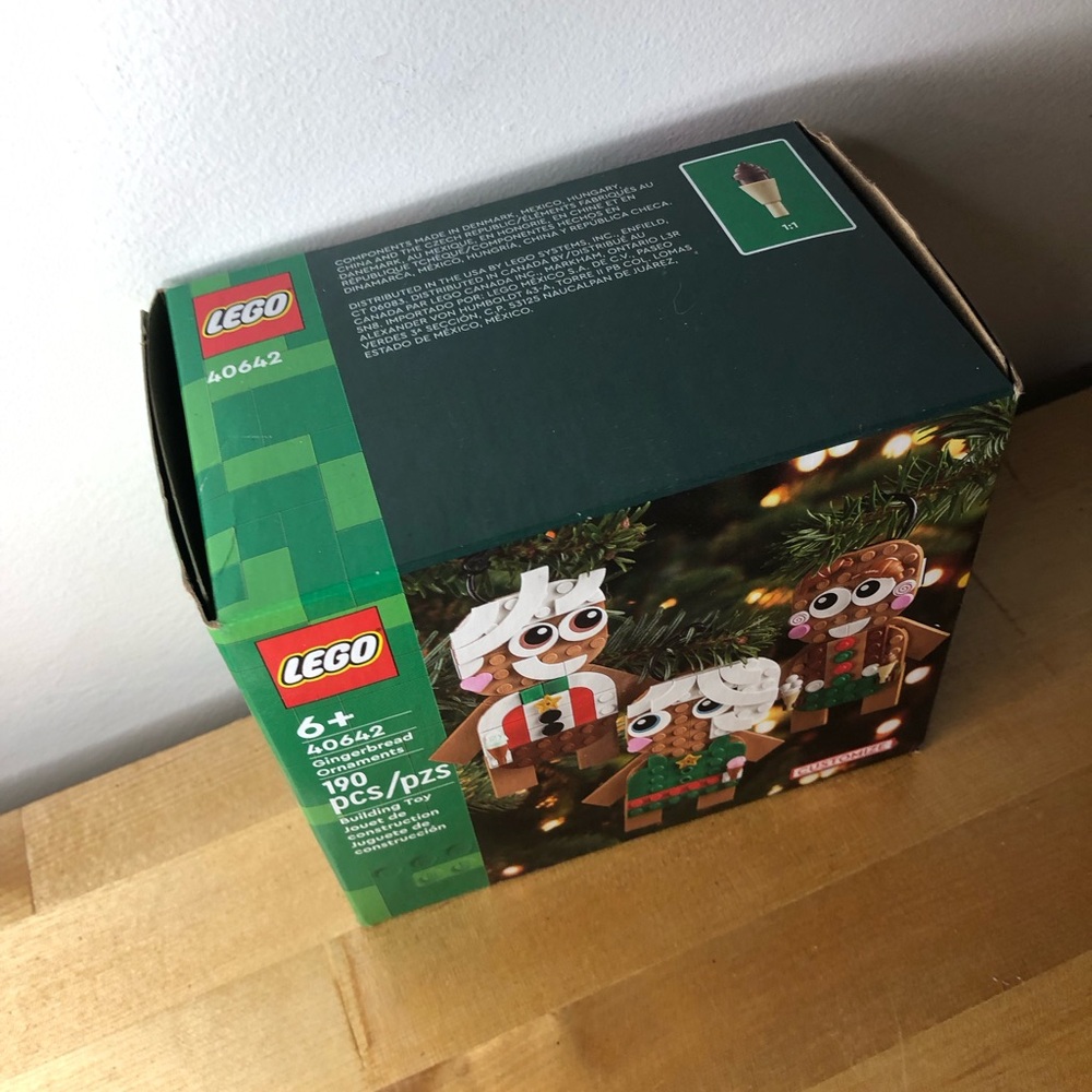 LEGO Gingerbread Ornaments 40642 SET ORIGINAL BOX Christmas Decor - Picture 3 of 11